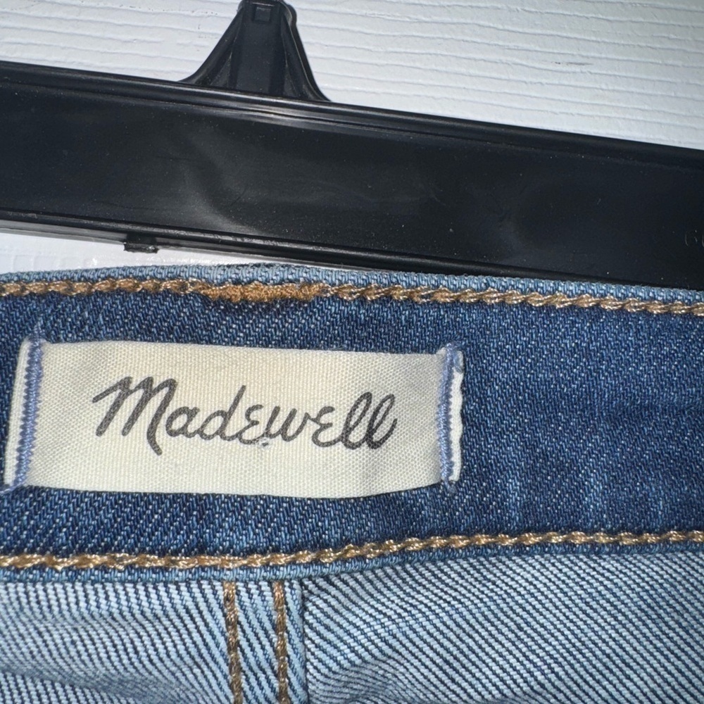 Madewell 10” High Rise Skinny Medium Wash Jeans Size 26T - Picture 3 of 9